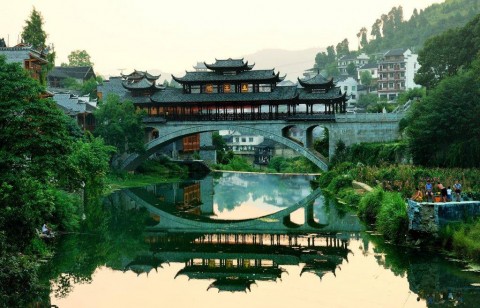 KHÁM PHÁ TRUNG HOA TRƯƠNG GIA GIỚI – THIÊN MÔN SƠN PHƯỢNG HOÀNG CỔ TRẤN - PHÙ DUNG TRẤN